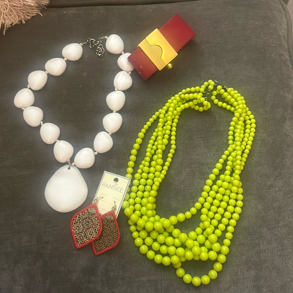 Random Jewelry items